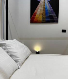 Municipio 1 House | Salmace Luxury Apartment Jacuzzi privato