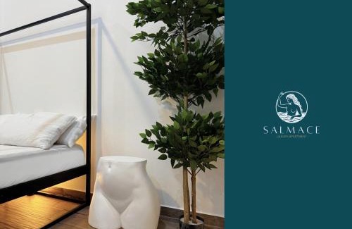 Municipio 1 House | Salmace Luxury Apartment Jacuzzi privato