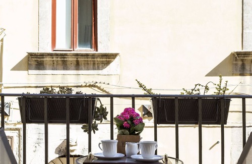 Ortigia Apartment | Salomone Apartment 3 by Wonderful Italy