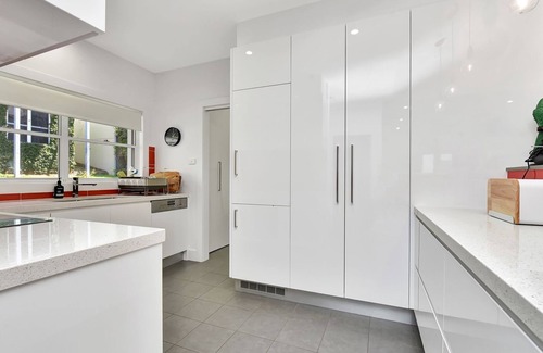 Port Stephens Council House | Salt and Serenity - A modern property with ocean views