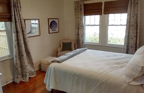 Old Southeast Cottage | Salt Creek Cottage 2 bedroom