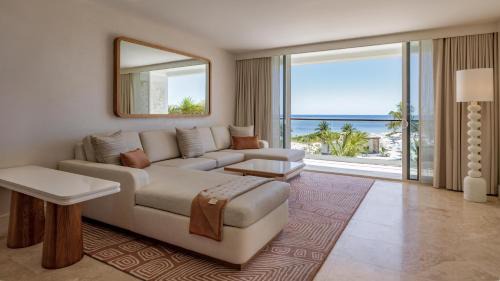 Cockburn Harbour Hotel | Salterra, a Luxury Collection Resort & Spa, South Caicos