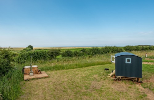 Wells-next-the-Sea Cabin | Saltmarsh Shepherds Hut
