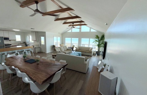 Indian Beach House | Salty Haven - Endless Views- Private Beachfront House & Pool- 7 Bedroom + 5 Bath