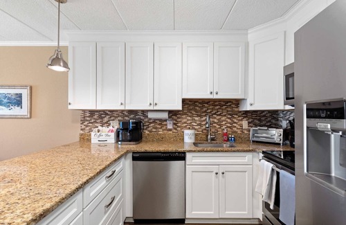 Ocean City Apartment | Salty Sands 204|Oceanfront Condo| Balcony | Views