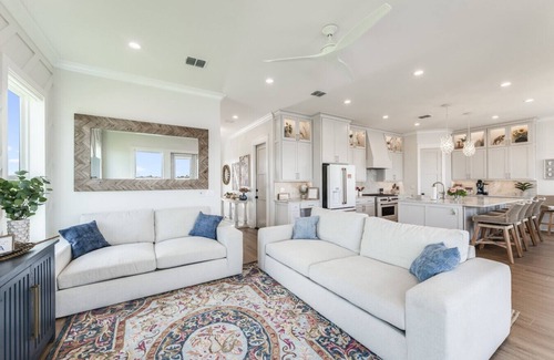 Port Aransas Apartment | Salty Sunset Bay breeze, golden skies, and coastal vibes