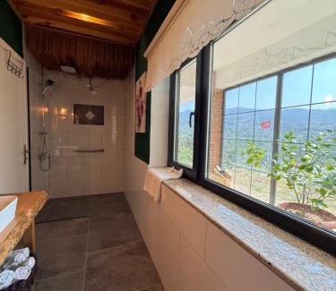 Sindirgi House | Saman Evim Çiftliği