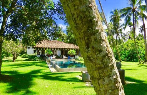 Talpe Bed & Breakfast | Samaragiri