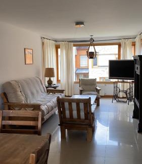 Lanin National Park House | Samay Huasi - 3 dorm en suite - inmejorable ubicación - cochera cub
