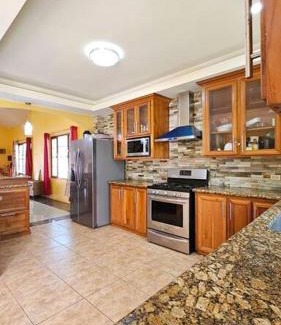 Chaguanas House | Samuel's Place - Central, Modern, 3 Br, 3Ba, Gated