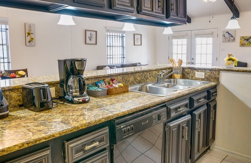 Arena District House | San Antonio Home w/Private Pool: 5 Mi to Downtown