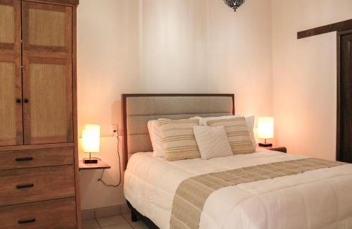 Zona Centro Apartment | San Cayetano 3 with AC just a block away from the main square