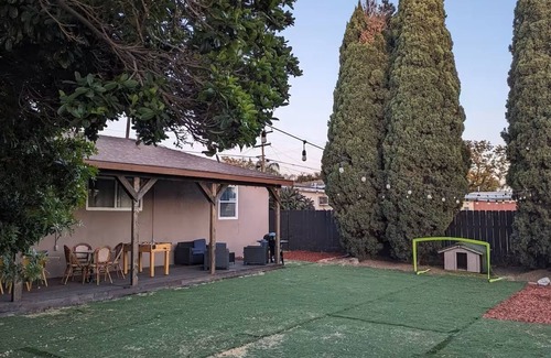 Lincoln Acres House | San Diego South Bay Home - 3Bd/2Bth/Driveway/Yard near Gaylord Resort