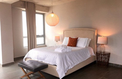 Puerta de Tierra Condo | San Juan Gramercy Loft in San Juan