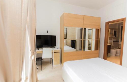 Quartiere XIII Aurelio Apartment | San Pietro Home