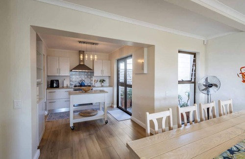Robberg Beach House | Sanctuary Beach Hideaway | 50m walk onto Beach