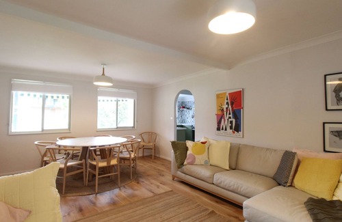 Sanctuary Point House | Sanctuary Paradise Waterfront - Pets Allowed