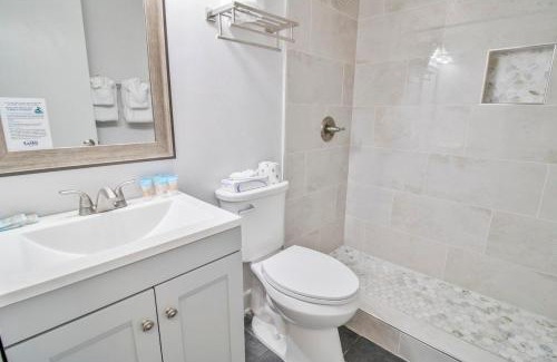 Litchfield by the Sea Apartment | Sand and Sun Resort View King Room 2nd Floor