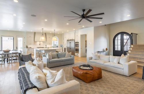 St. George House | Sand Cove Villa at The Ledges with Private Pool
