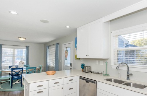 Village of Stump Sound House | Sand Dancer - 3BR, 3BA Home in Village of Stump Sound (Com. Pool and Tennis)