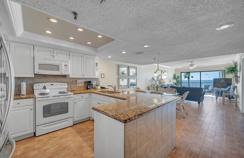 Indian Shores Condo | Sand Dollar 205: 2 BR, 2 BA Condominium in Indian Shores, Sleeps 6