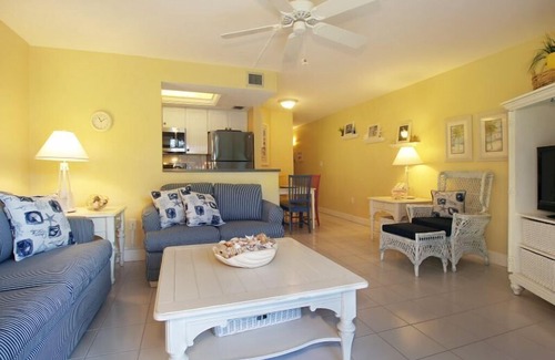 Sanibel Apartment | Sandalfoot Condo 4B1