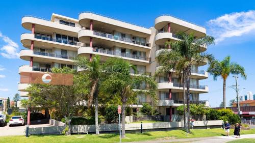Forster Apartment | Sandbar Unit 203
