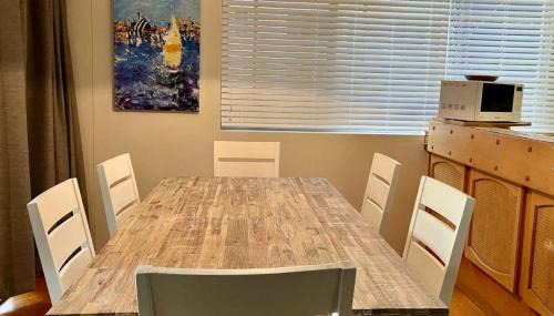 Forster Apartment | Sandbar Unit 203