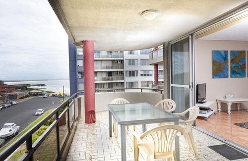Forster Apartment | Sandbar Unit 402 1-3 Head Street