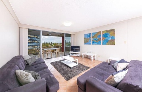 Forster Apartment | Sandbar Unit 402 1-3 Head Street