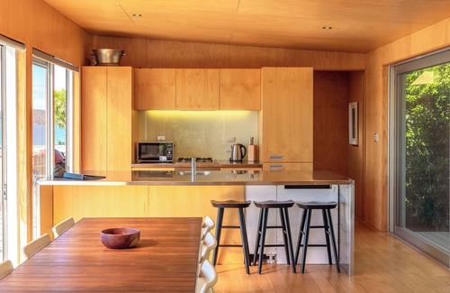 Onetangi House | SANDCASTLE ON ONETANGI | Be My Guest