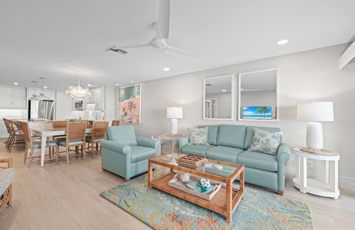 Sanibel Condo | Sanddollar #C302 is a Beachfront Vacation Rental on Sanibel Island