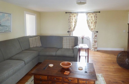 Tacumshane House | SANDERLING LODGE, pet friendly in Tacumshane, County Wexford