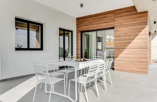 Limassol Apartment | Sanders Crystal 1