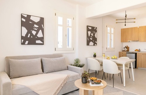Molos Apartment | Sanders Paros Gardens - Fresh 1-Bdr Apt w Balcony