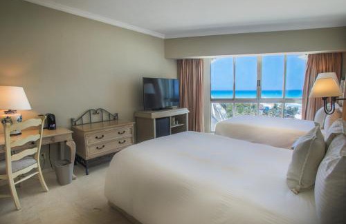 Zona Hotelera Resort | Sandos Cancún All Inclusive - Adults Only