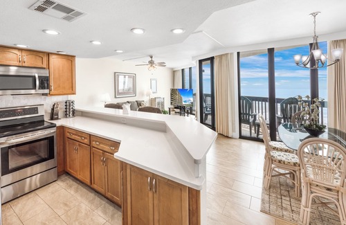 Port Aransas Condo | Sandpiper #1008: Beachfront 2 Bedroom 2 Bathroom With Spectacular Views and 24 Hour Management