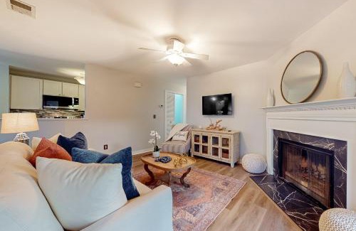 Scanlonville Apartment | Sandpiper Cottage - 30 Day Rental