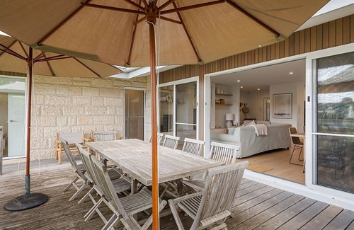 Portsea House | Sandpiper Portsea walk to the beach