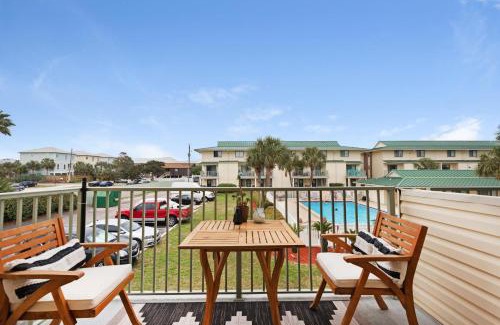 Miramar Beach Apartment | Sandprints E10