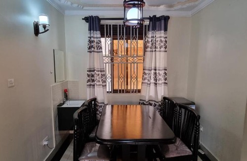 Kireka House | Sandra's Crib with unlimited Internet