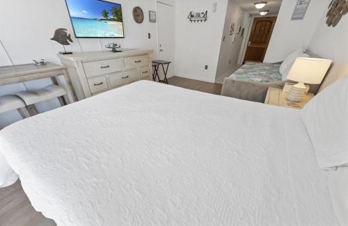 Myrtle Beach Apartment | Sands Ocean Club,Studio, Ocean View, Ocean Annies!