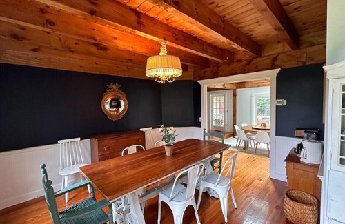 East Sandwich House | Sandwich golf and chipping green house