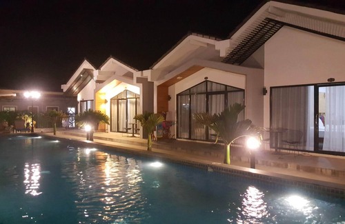 Mittakpheap Hotel | Sandy Clay Bungalows