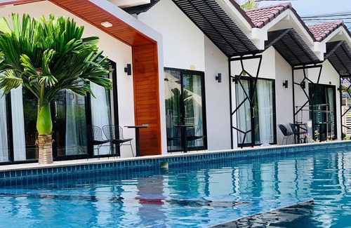 Mittakpheap Hotel | Sandy Clay Bungalows