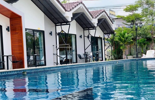 Mittakpheap Hotel | Sandy Clay Bungalows
