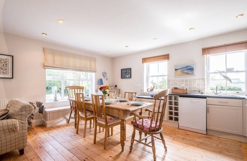 Rock Cottage | SANDY LODGE ROCK, pet friendly, with open fire in Rock