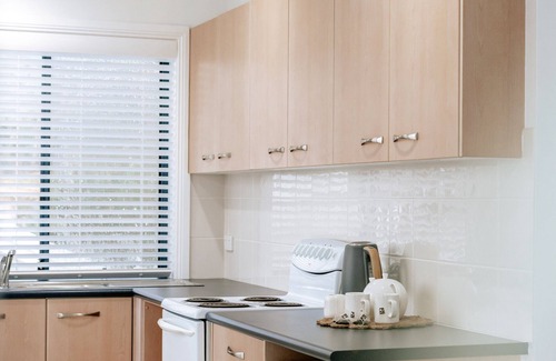 Corlette House | Sandy Point Beach House - On The Waterfront. Mid Week Stay Special Is Now On.