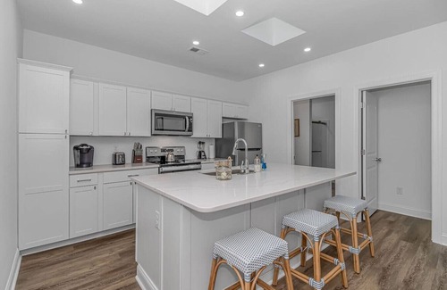 Myrtle Beach House | Sandy Smiles 2 min walk to beach