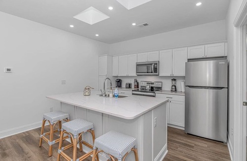 Myrtle Beach House | Sandy Smiles 2 min walk to beach